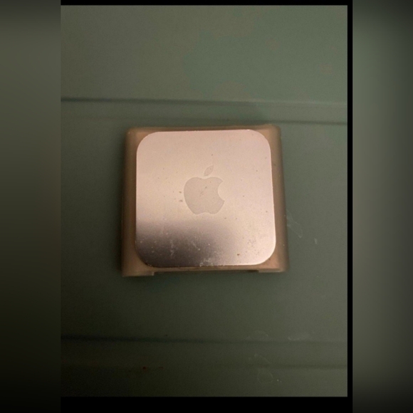 iPod Bundle - Picture 6 of 6